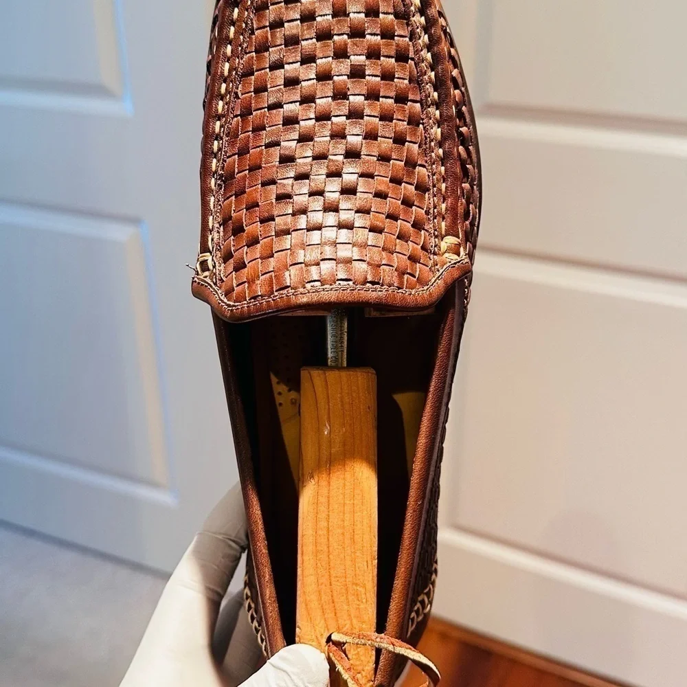 Tommy Bahama Orson Venetian Woven Leather Drivers.